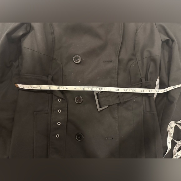 le chateau Women’s Trenchcoat - Picture 8 of 9